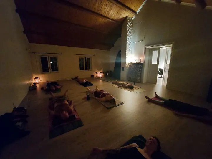 Moving Into Yoga Katerine Ramos — yoga-studio i Kongsberg — 3