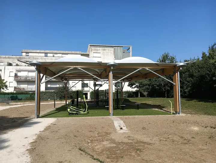 Parc de Street Workout — salle de fitness-studio à Europe, Tours — 3