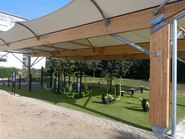 Parc de Street Workout — salle de fitness-studio à Tours — 3