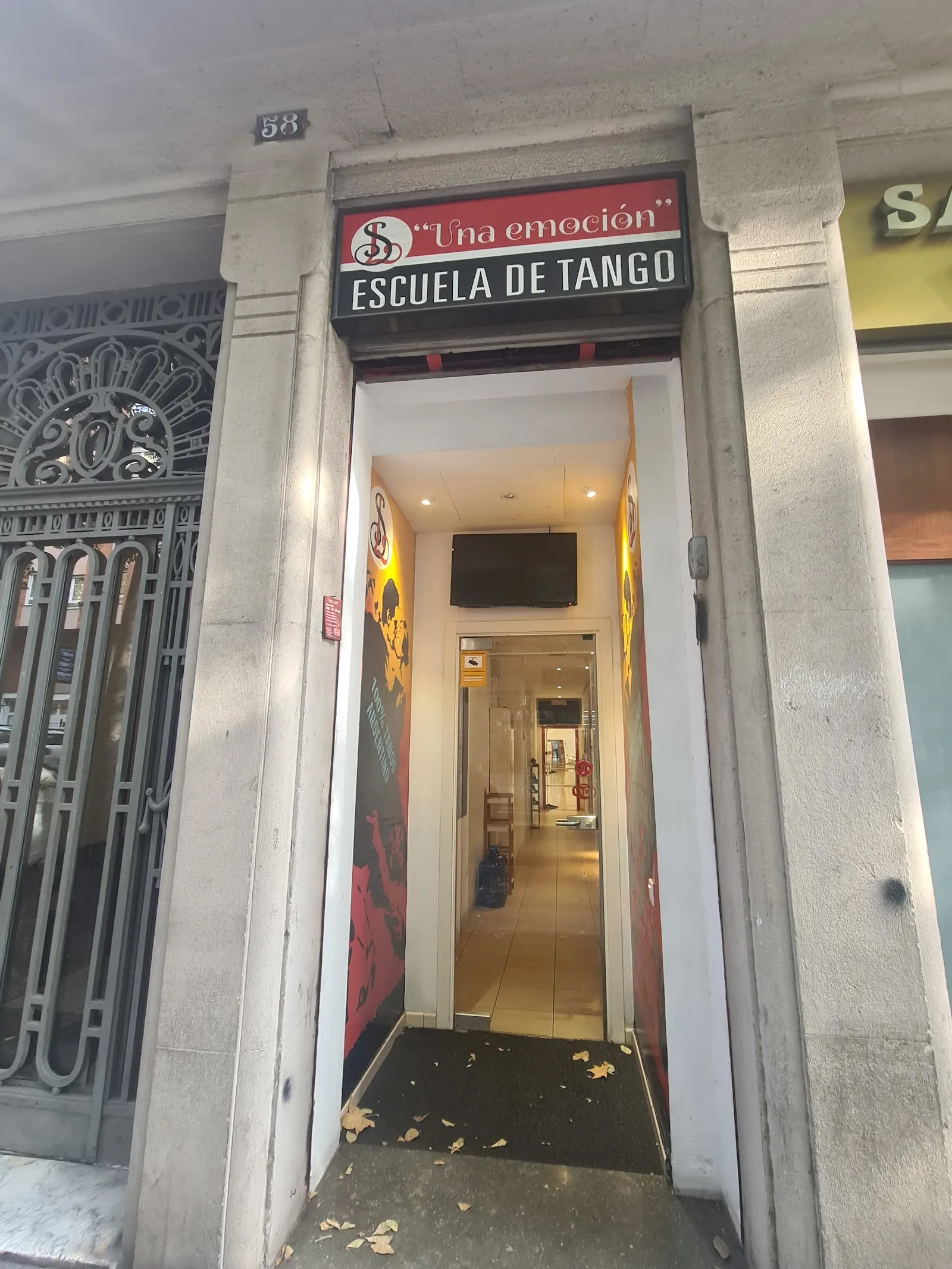 "clases De Tango En Barcelona "una Emoción"" — baile-studio en Barcelona — 3