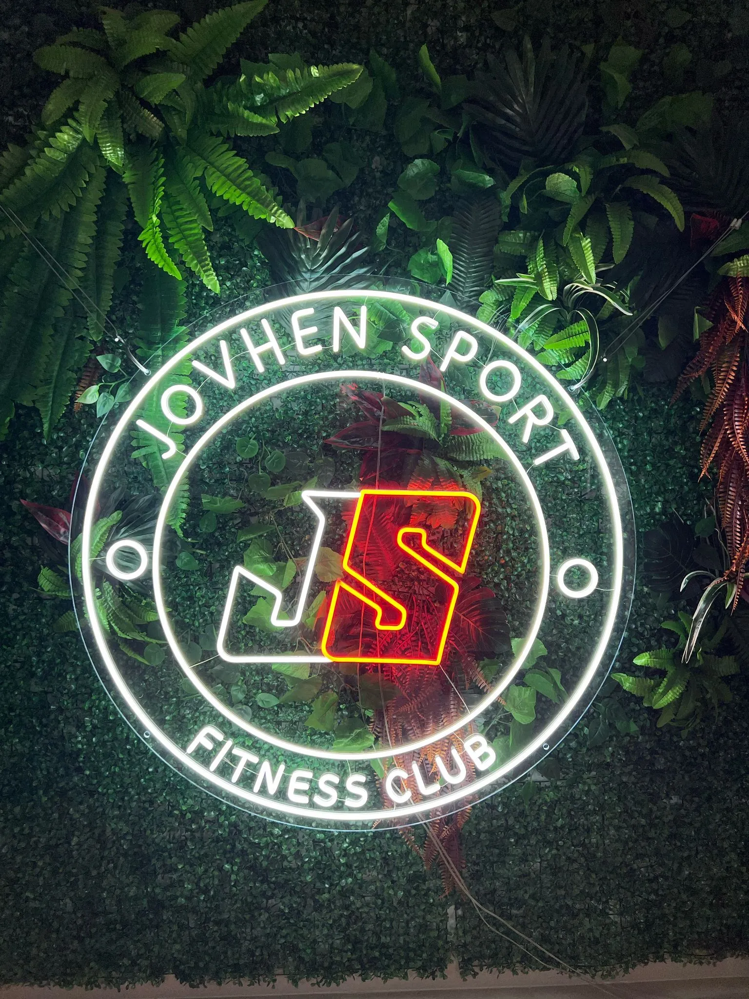 Gym Jovhen Sport — estudio de fitness-studio en Aviseiro, O Porriño — 3