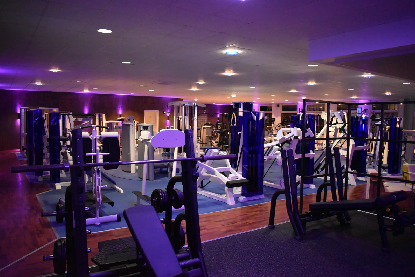 Fit + Fun Becht Fitnesstudio — fitnessstudio in Wiesbaden — 2