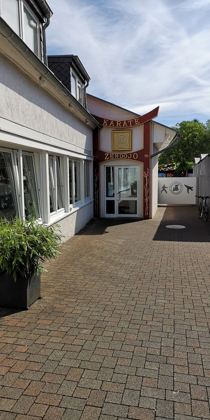 Karate-Gemeinschaft Bergisch Gladbach e.V. — kampfsport-studio in Grube, Bergisch Gladbach — 3