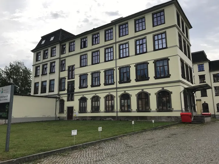 VYANA YOGALOFT Dresden — Yoga in Niedersedlitz, Dresden