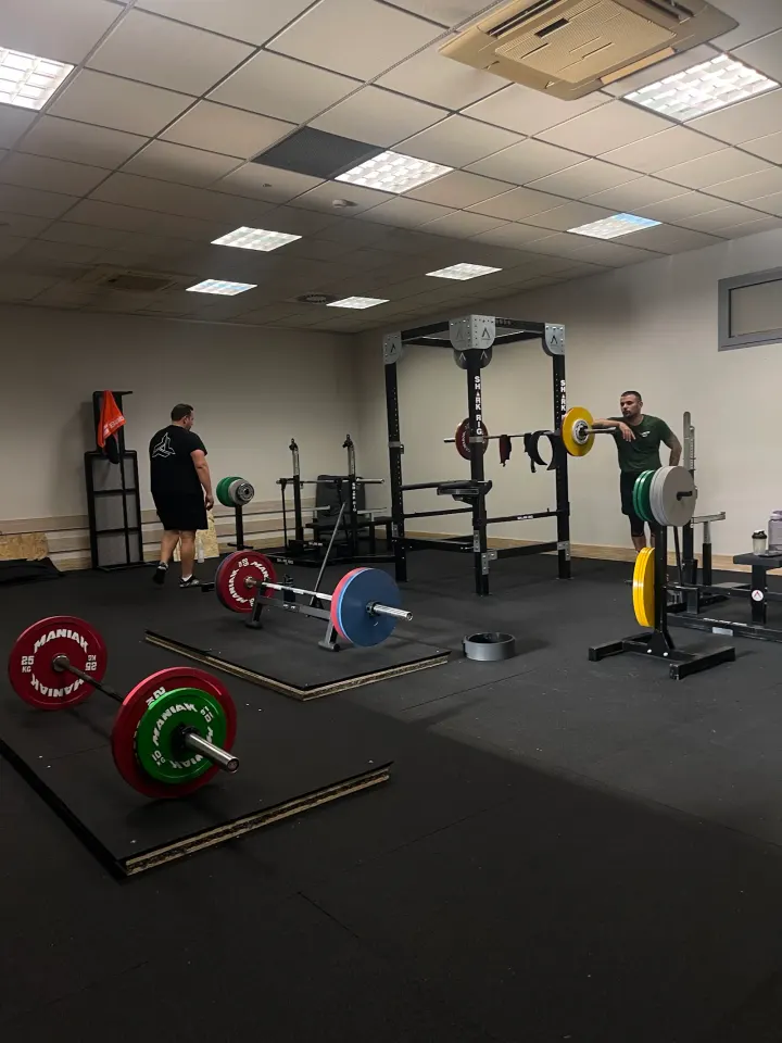 JOY Sporting Club — palestre-studio a Tor Marancia, Roma — 2