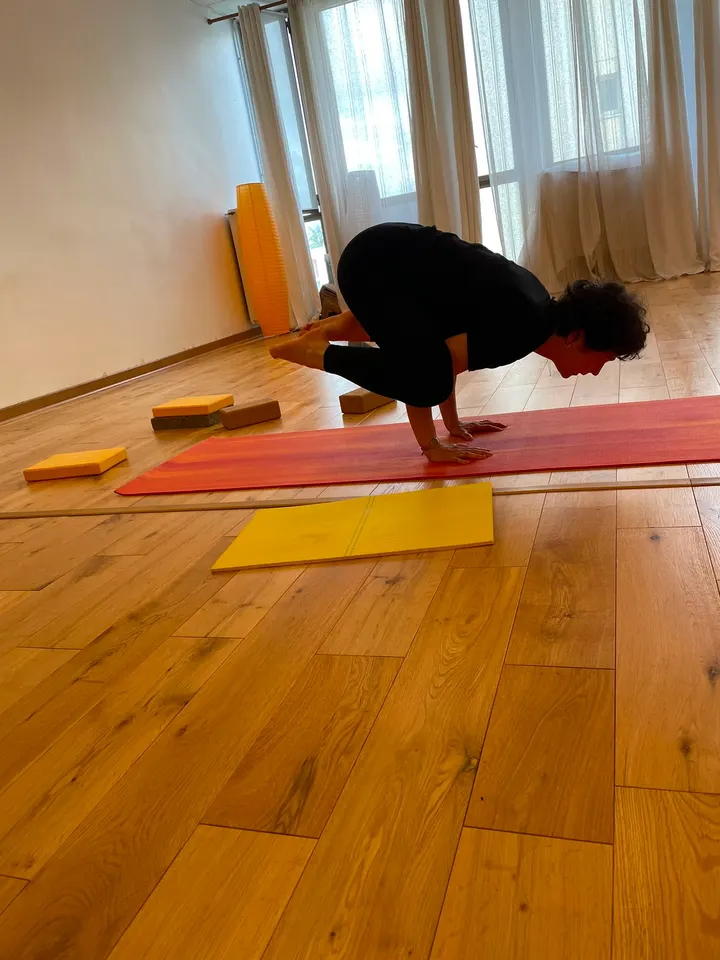 Yoga à Angers cours et formation de professeur, école certifée — yoga-studio à Angers — 4