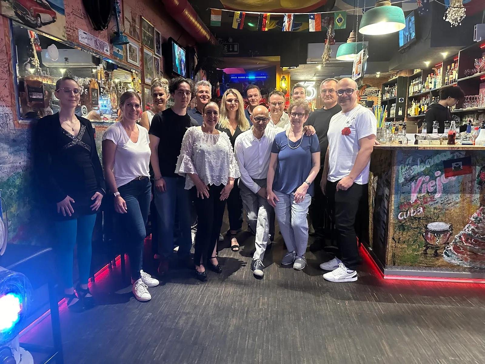Salsa-Teaching — tanz-studio in Düsseldorf — 2