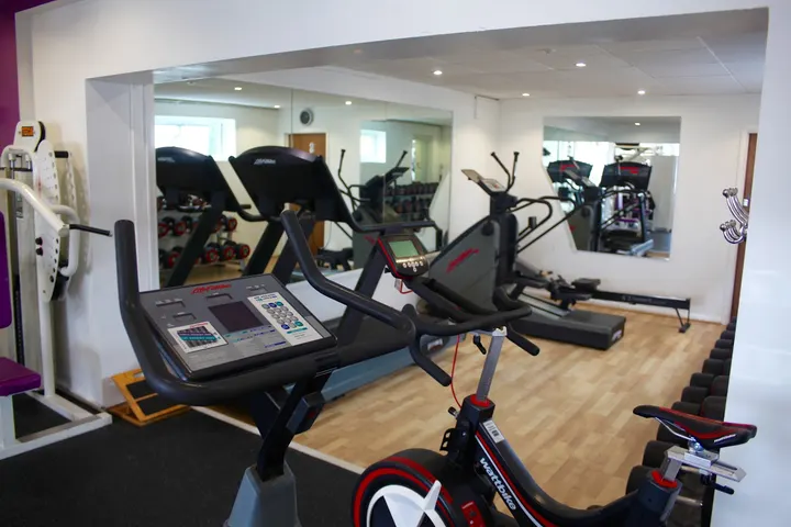 Fil's Fitness Studio — fitness studio in Hook Heath, Woking — 2