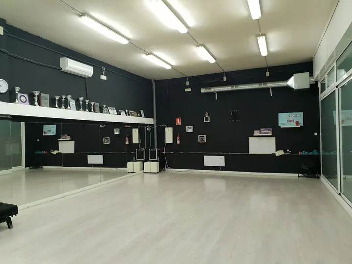 Blackout Dance School — baile-studio en Sant Feliu de Llobregat, Barcelona — 3