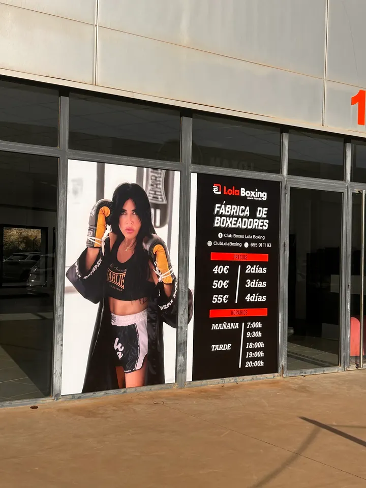 BOXEO ALMERIA CLUB LOLA BOXING — artes marciales-studio en Almeria — 2