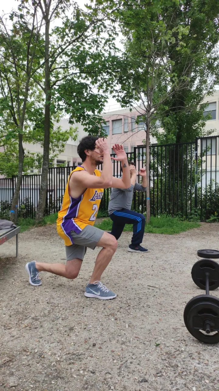 Home-Workout: Coach sportif à Montreuil - Cours collectifs et coaching privé — coaching personnel-studio à Villiers - Barbusse, Montreuil — 3