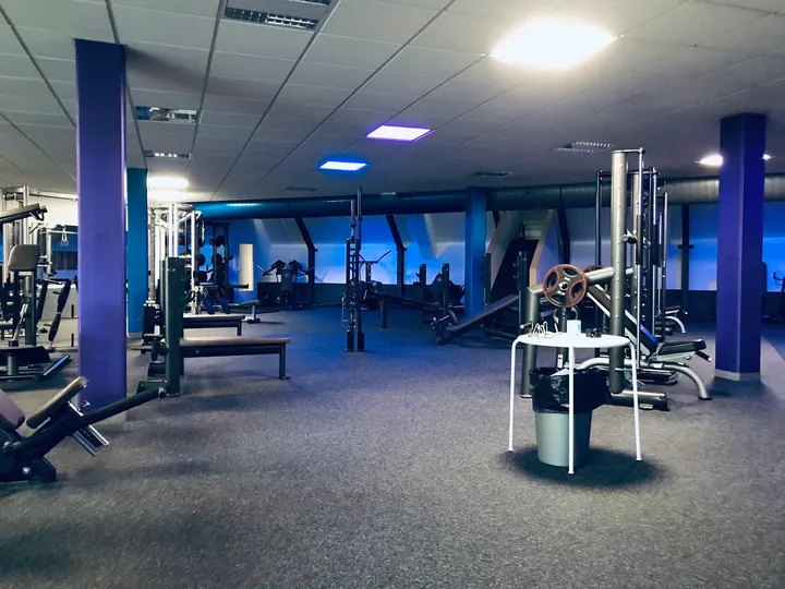 BE FIT Wilhelmshaven — krafttraining-studio in Wilhelmshaven — 3