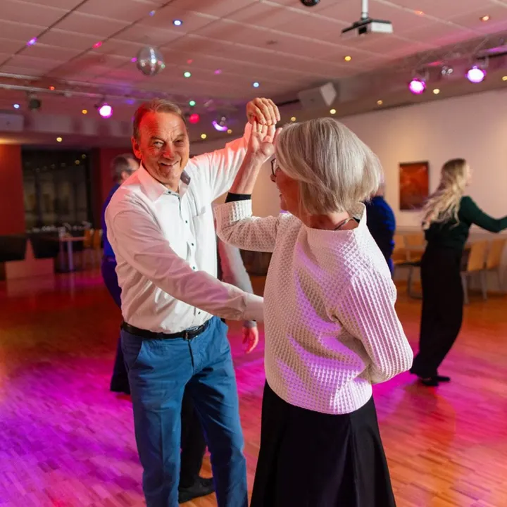 ADTV-TanzCentrum Wolfgang Stein — Tanz in Mittelstadt, Hagen