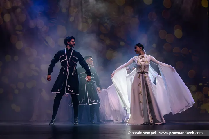 Baris Halk Danslari // Baris Dance Company — tanz-studio in Köln — 5