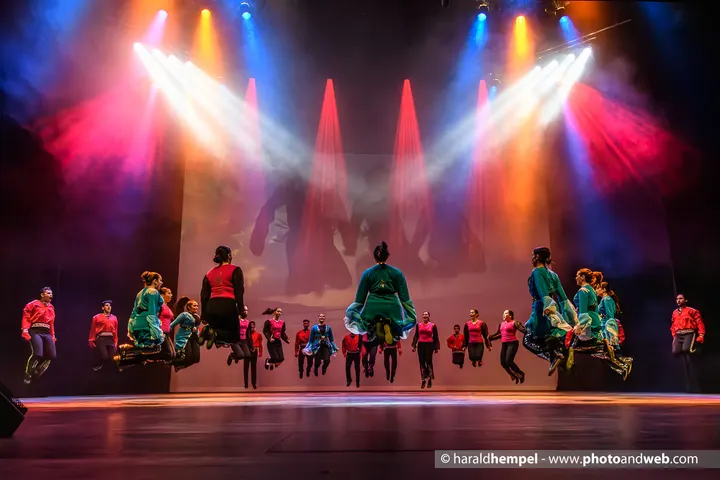 Baris Halk Danslari // Baris Dance Company — Tanz in Mülheim, Köln