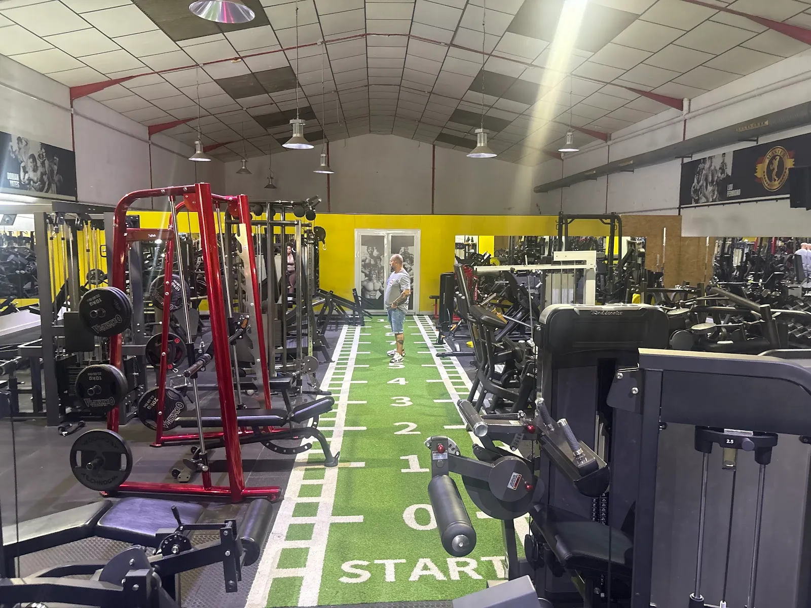 GYMÁSTERGroup — estudio de fitness-studio en Nueva Andalucía, Almería — 2