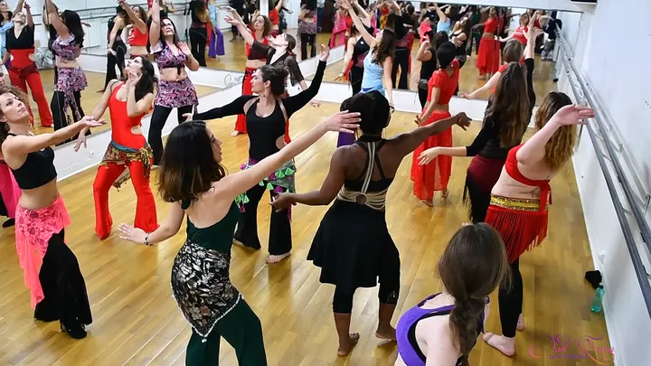 Yaël Zarca Danse Orientale (Les Halles Rambuteau) — danse-studio à Paris — 5
