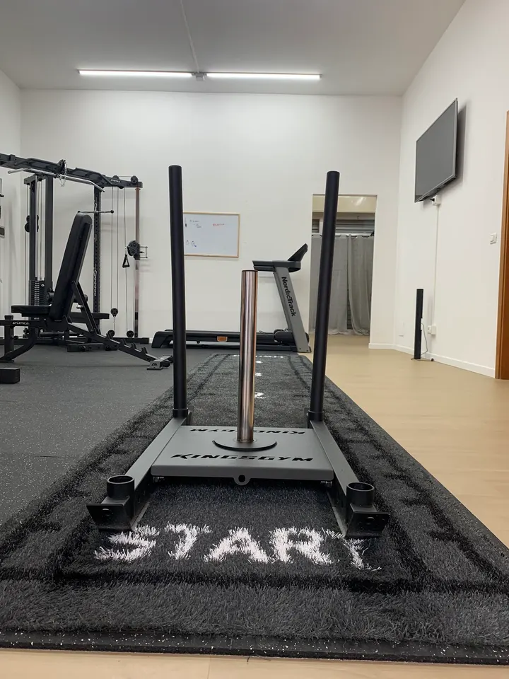 Fitness Factory di Alessandro Veronesi — palestre-studio a Maggio — 5