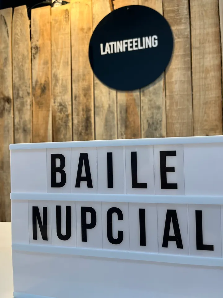 Latinfeeling — baile-studio en El Mirador del Cerro Gordo, Badajoz — 3