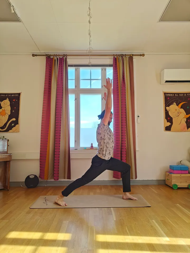 Nikea Yoga & Wellness - av Monika Samuelsen — Yoga i Gulset, Skien