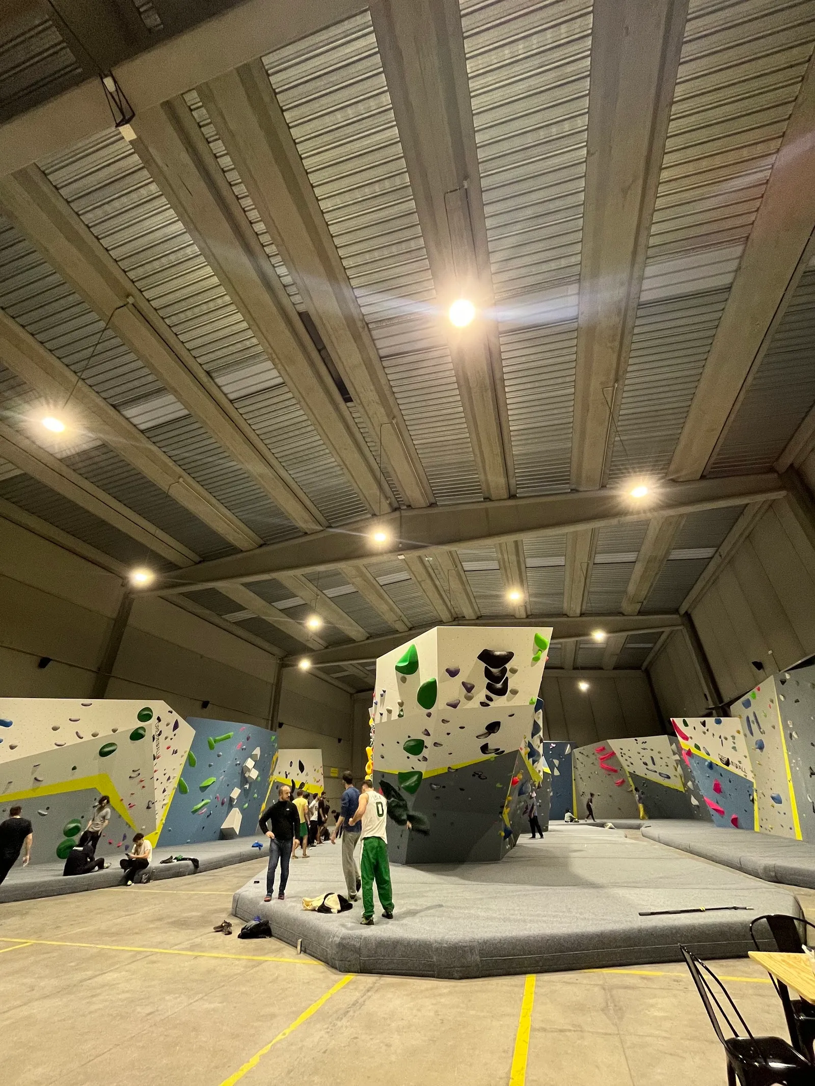 Bulder Planet Vallès — escalada-studio en Santa Perpètua de Mogoda — 2