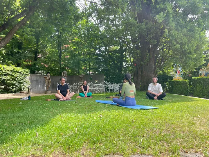 Yogriti – Yoga with Aakriti — yoga-studio in Erlangen — 5
