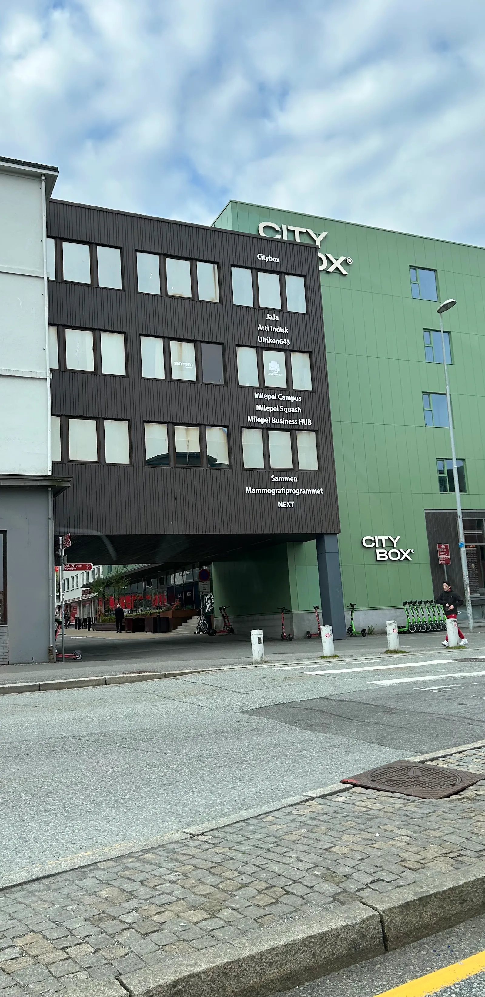 Milepel Squash — treningsstudio i Solheim, Bergen — 2