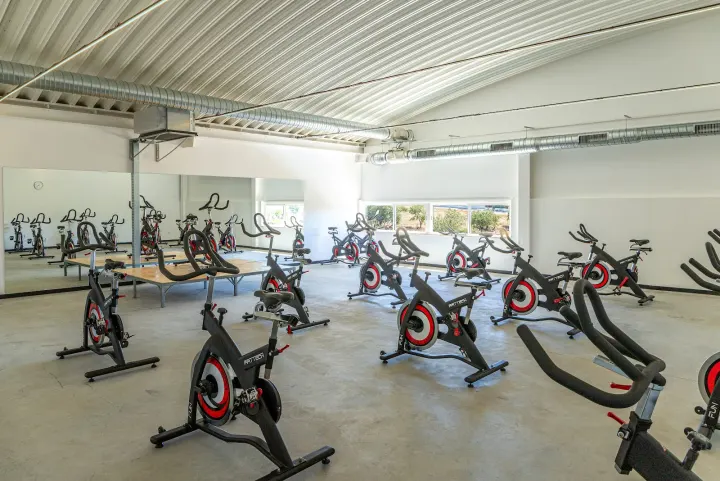 Urban Gym Zona Industrial Do Pateiro — treino funcional-studio em Pateiro, Parchal — 2