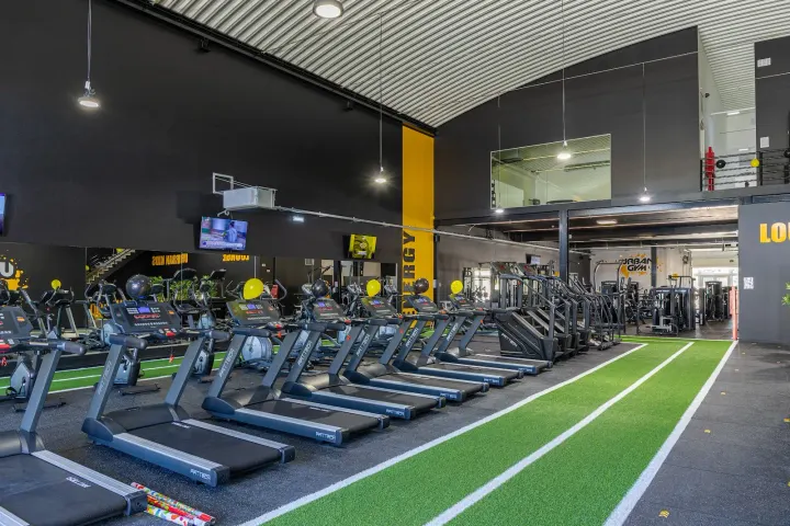 Urban Gym Zona Industrial Do Pateiro — treino funcional-studio em Pateiro, Parchal — 3