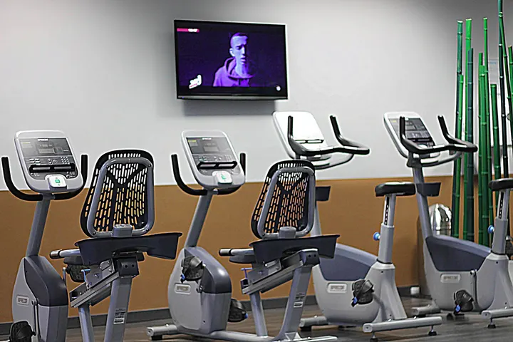 Elite Fit — salle de fitness-studio à Saint-Pierre-du-Mont — 3