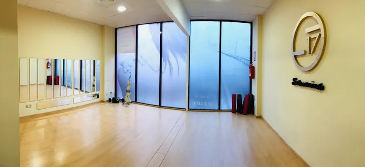 Sala 17 Dance & Fitness Center — estudio de fitness-studio en Sevilla — 5