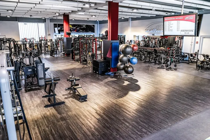 Aktiv-Sportpark GmbH — fitnessstudio in Hülsdonk, Moers — 2