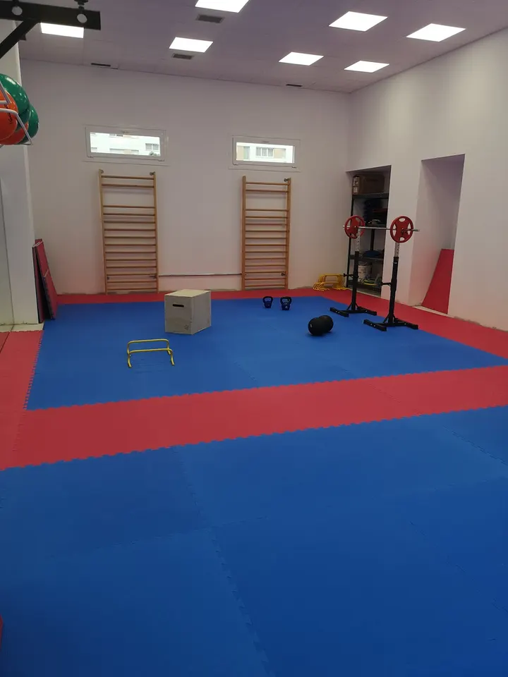 LzK centro deportivo — estudio de fitness-studio en Lezkairu, Pamplona — 2