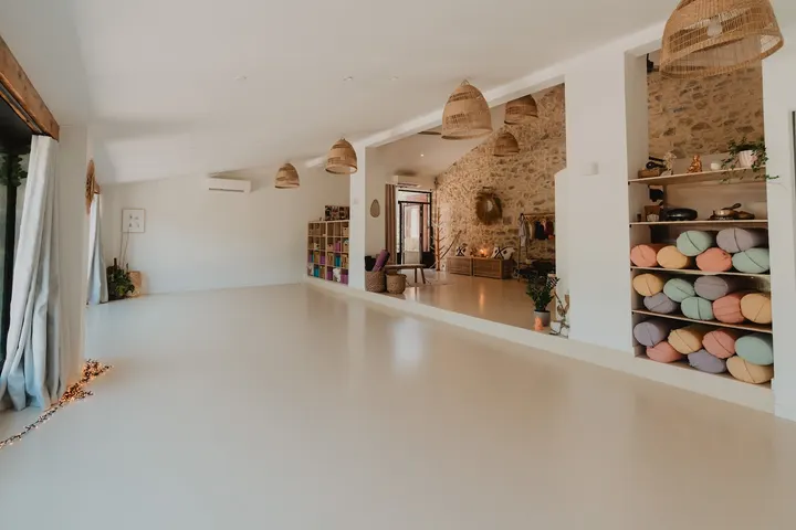 Bliss Yoga Aix — yoga-studio aux Granettes, Aix-en-Provence — 2