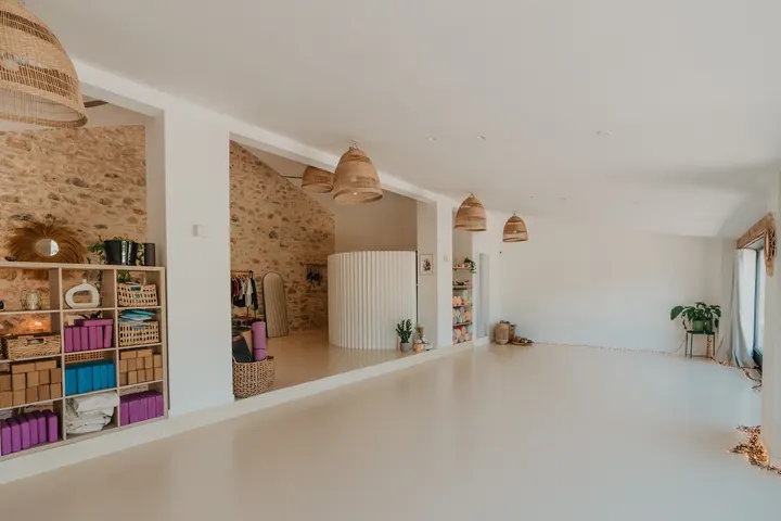 Bliss Yoga Aix — Yoga à Les Granettes, Aix-en-Provence