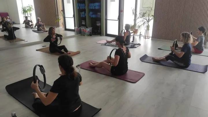 Annie B Pilates Yoga — Yoga à Barnave, Valence