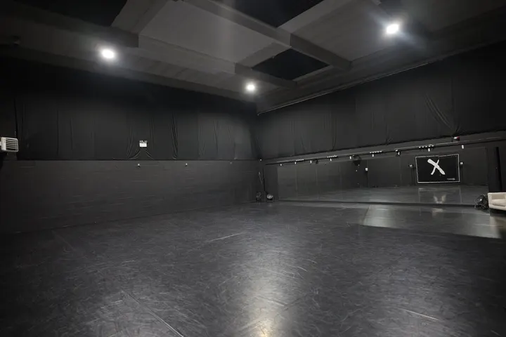 Collab Industry — dans-studio in Zuidoost, Amsterdam — 3