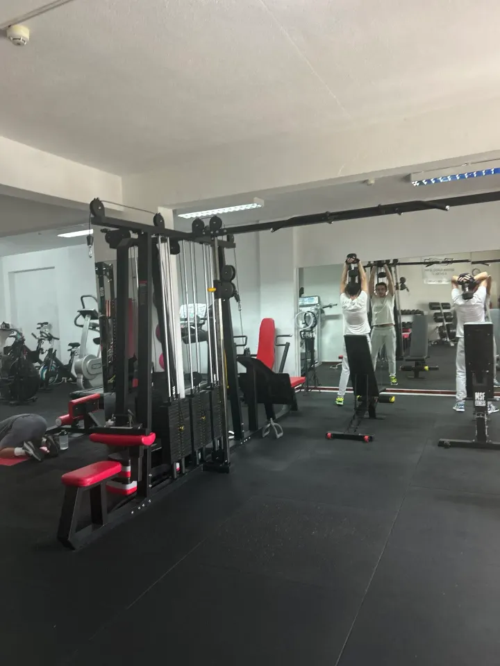 King's Fitness Studio — ginásio-studio em Bairro dos Pescadores, Albufeira — 3