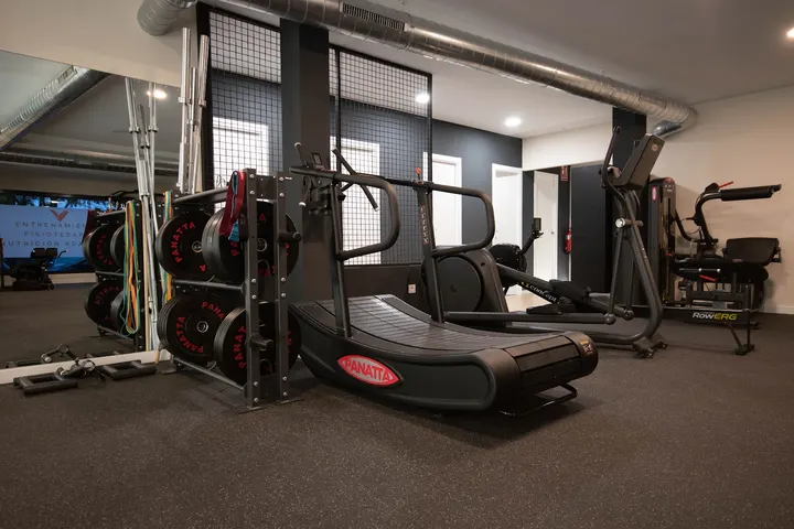 Revival Toledo — entrenamiento personal-studio en Santa Bárbara, Toledo — 3