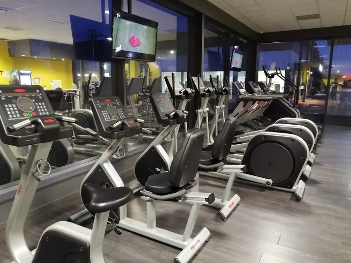 Fitness Addict — salle de fitness-studio à Choisey — 3