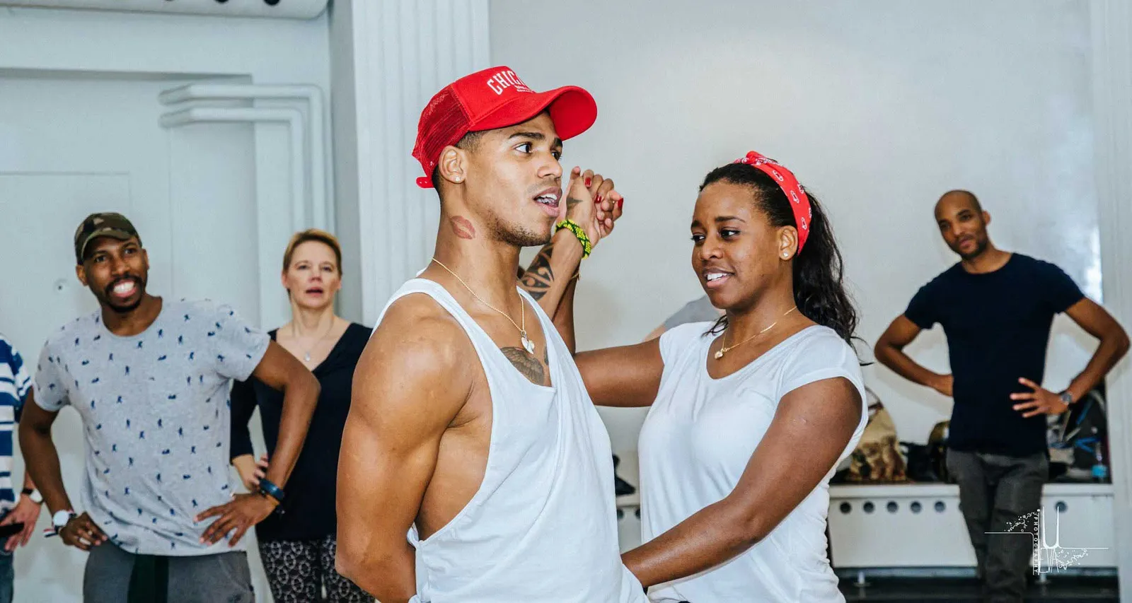 La Perla Experience — dans-studio i Køge — 2