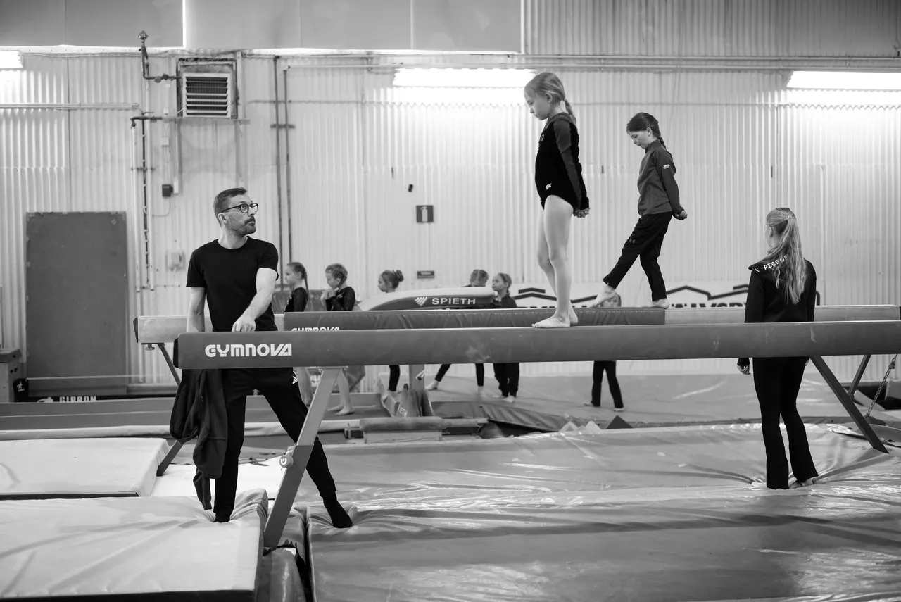Älvsbyvärken Älvsbygymnasterna — träningsstudio-studio i Älvsbyn — bild 3