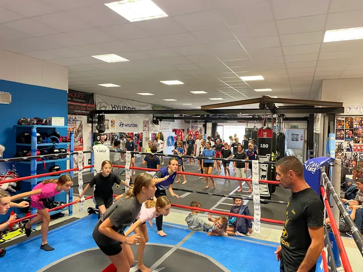 TEAM UPPERCUT 37 — boxe-studio à Village des Gués, Veigné — 2
