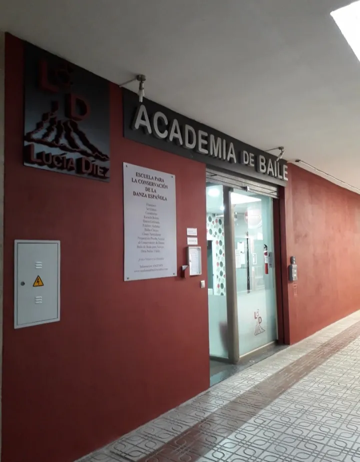 Academia de Baile Lucia Díez — baile-studio en Nervión, Sevilla — 2