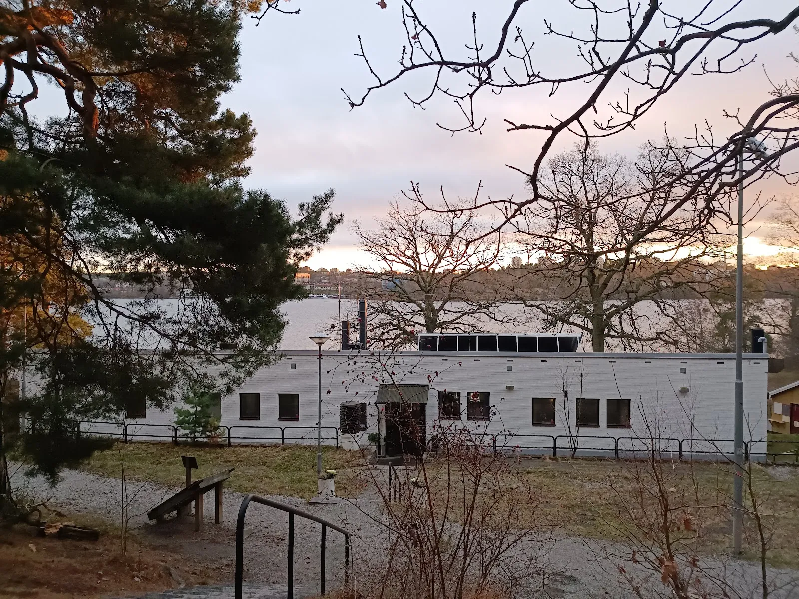 SLVK — träningsstudio-studio i Stockholm — bild 4