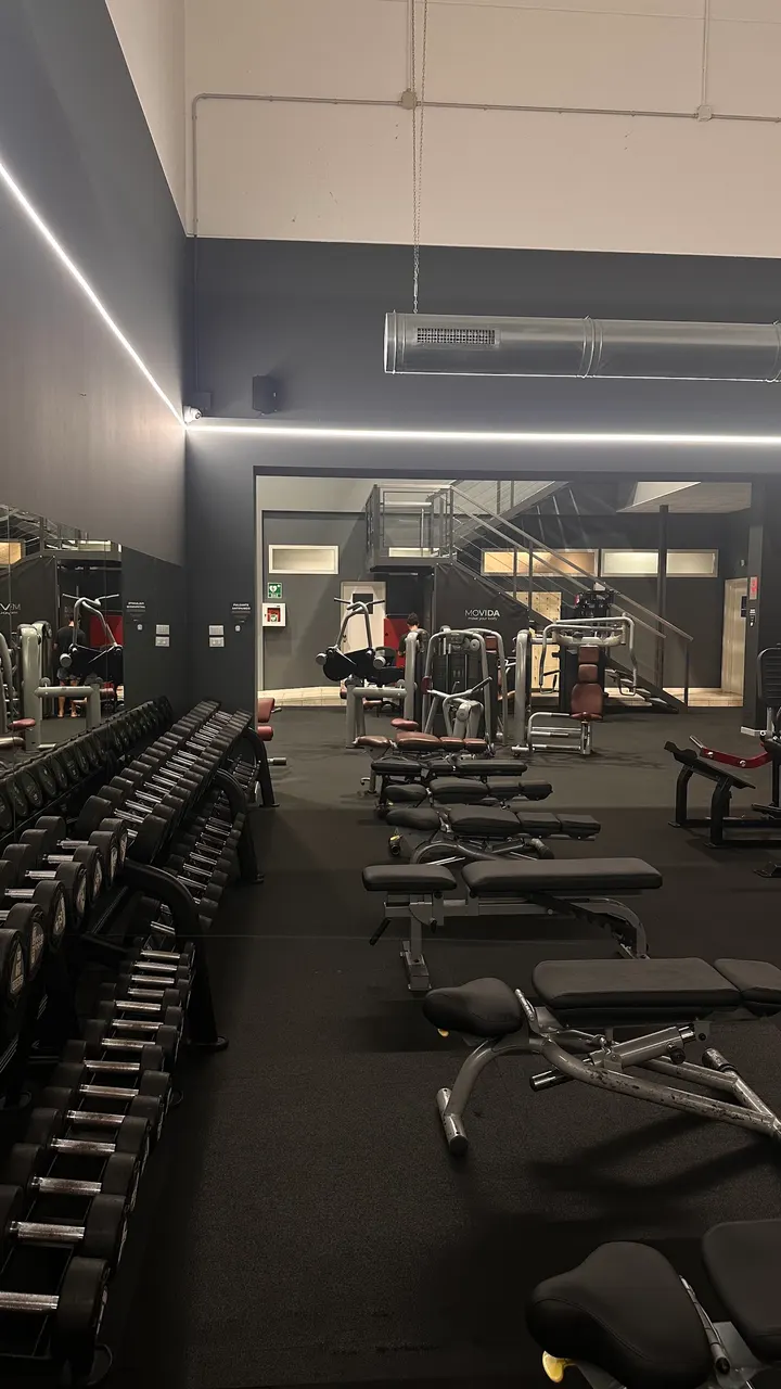 Movida Centro Fitness Fara Vicentino — palestre-studio a Crosara — 4