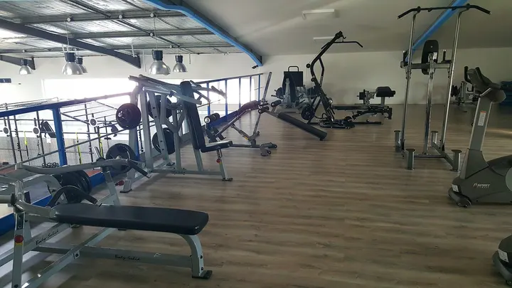 MILI TEAM FITNESS — salle de fitness-studio au Thor — 3