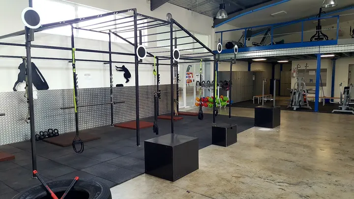 MILI TEAM FITNESS — salle de fitness-studio au Thor — 4