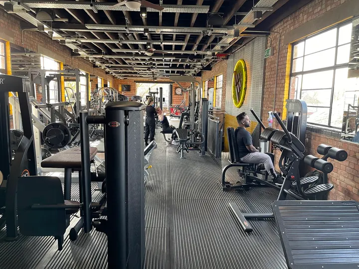 Pure Muscles Gym — fitness studio in London — 3