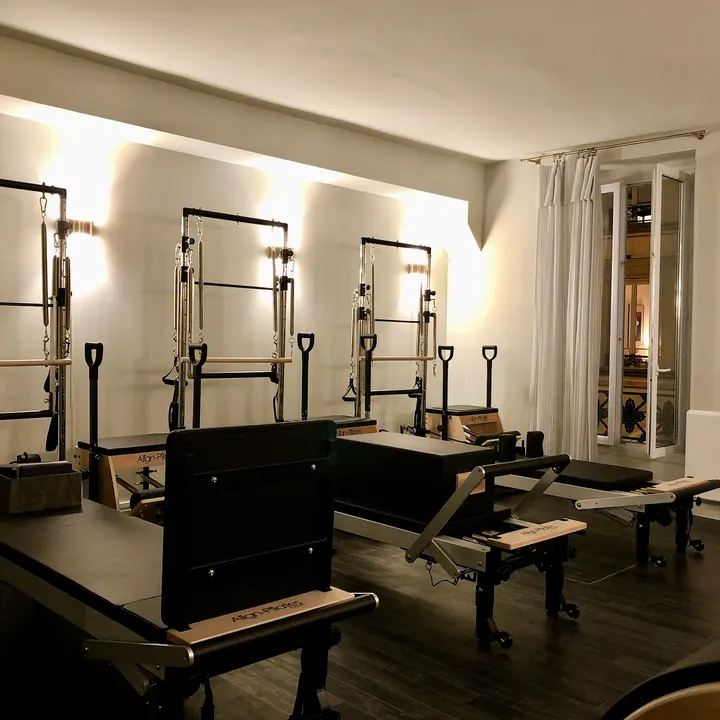 feet in straps Karine Dubois - feet in straps® — pilates-studio à Paris 2e Arrondissement, Paris — 2